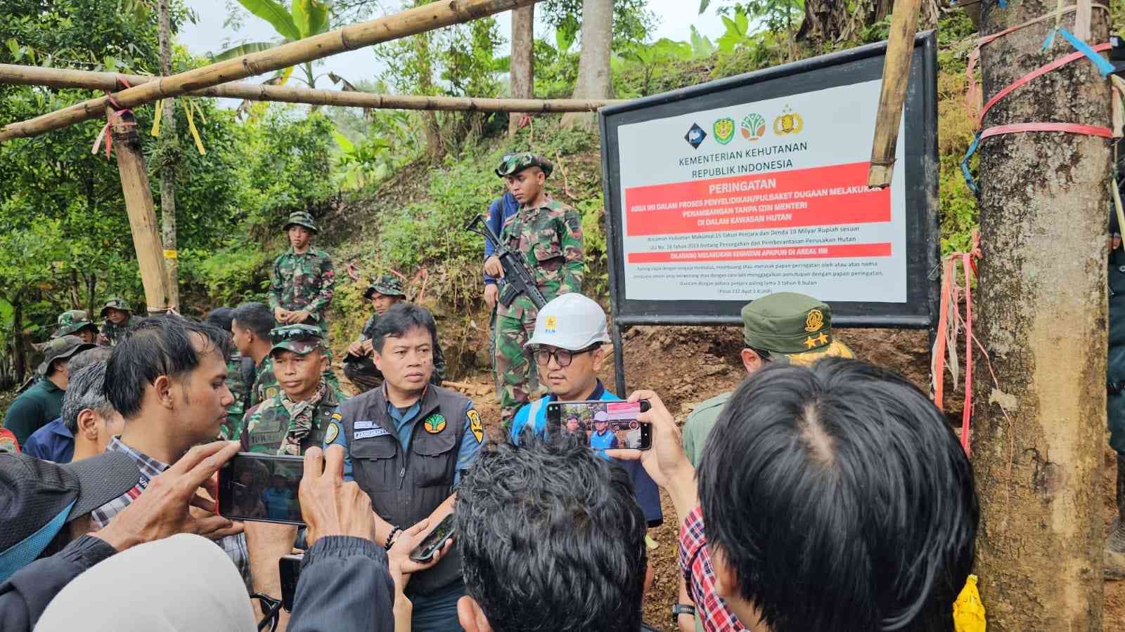 Gakkum Kehutanan KEMENHUT LAKUKAN OPERASI PENERTIBAN PETI TAHAP TIGA, RATUSAN LUBANG TAMBANG DITUTUP