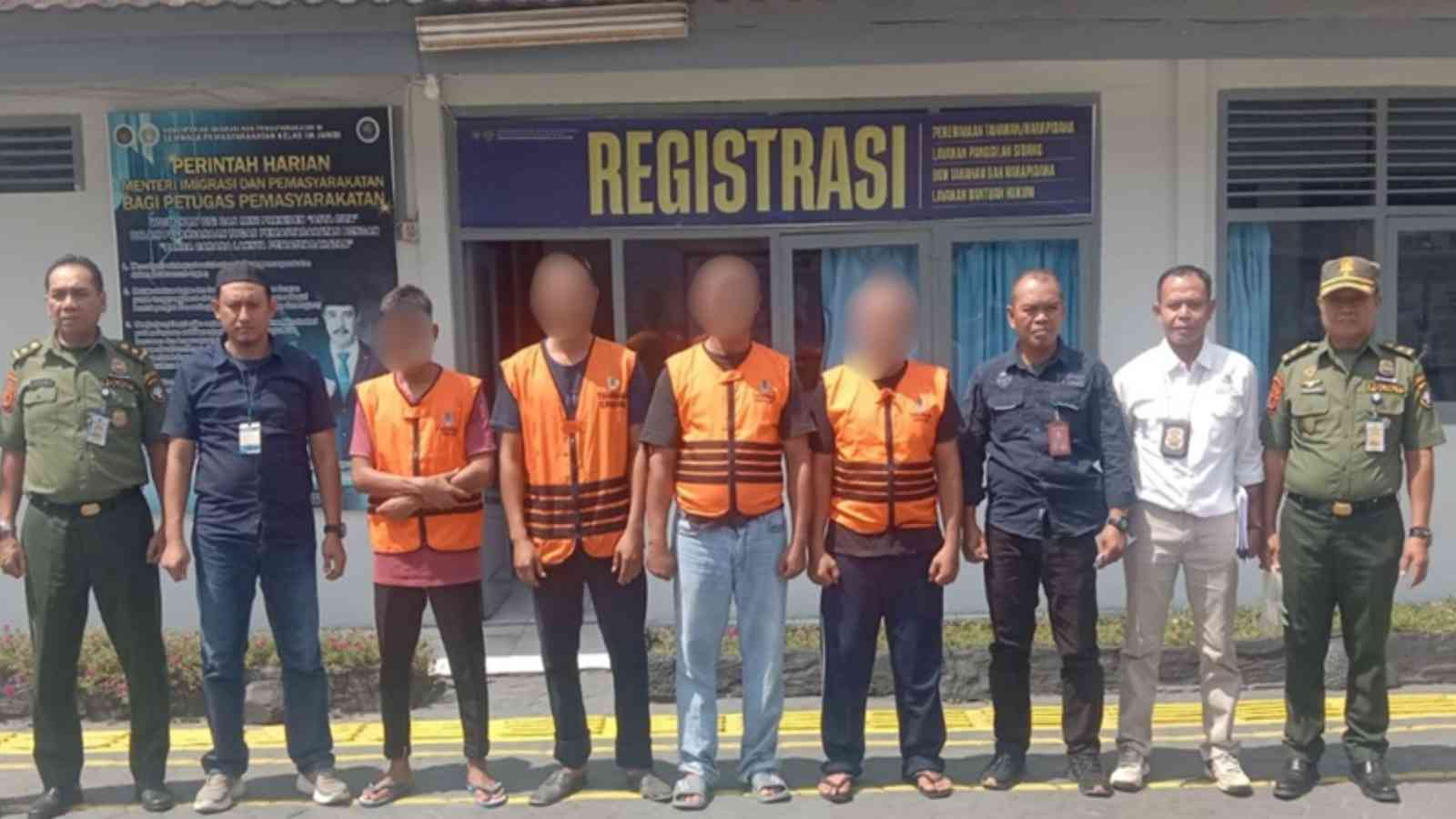 Gakkum Kehutanan KOMITMEN GAKKUM KEHUTANAN: EMPAT TERSANGKA PERAMBAHAN KAWASAN TAHURA ORANG KAYO HITAM PROVINSI JAMBI SIAP DISIDANGKAN